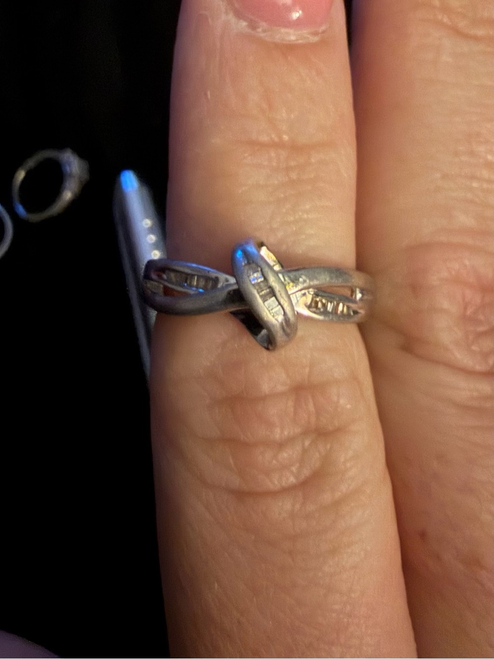 Genuine Sterling Silver knot ring with real diamond accents size 7